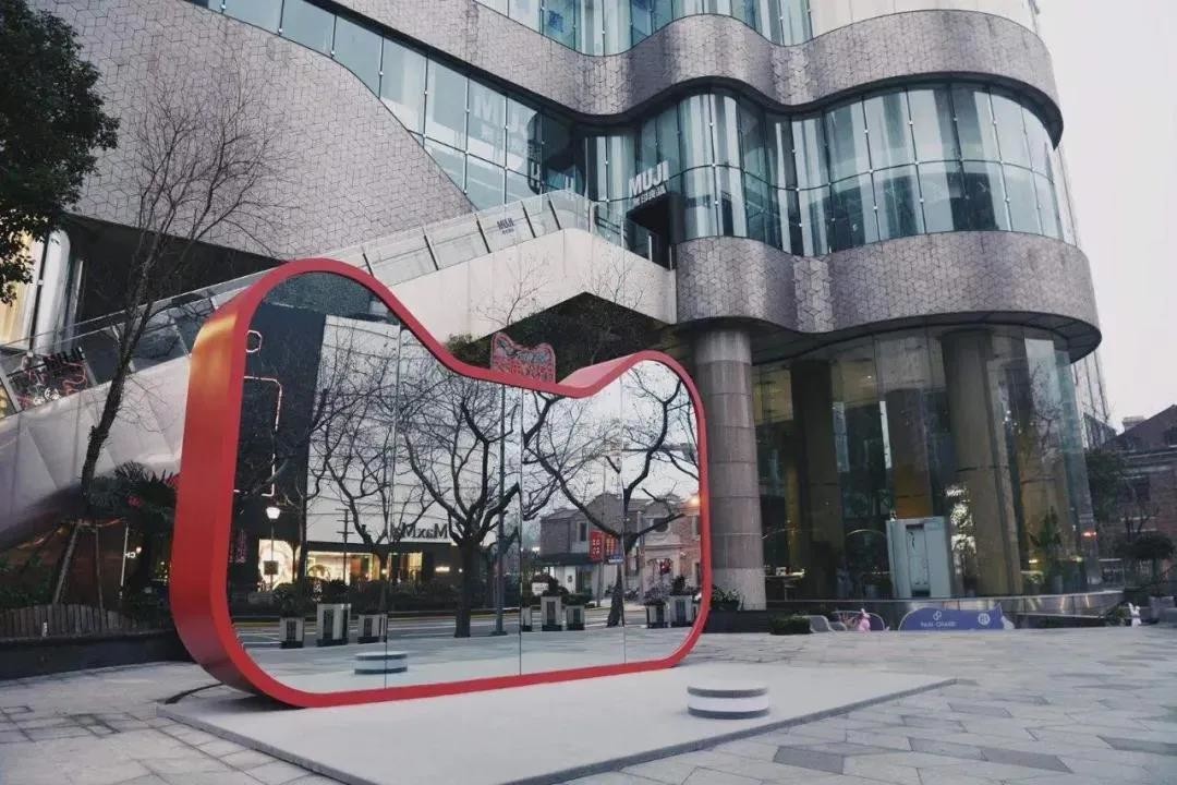 broken image